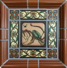 Sitting Frog with Gwenn liner and Ogee Plaque