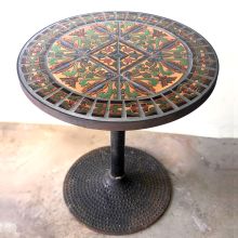 Vanna with Lower Robbia Round Table 27 diam x 28" high