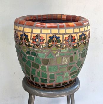 Small Cream Riviera Pot