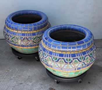 Turq Pool Border Planters