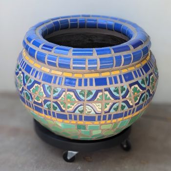 Turq Pool Border Planters