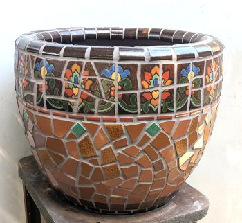 Brown Riviera Planter