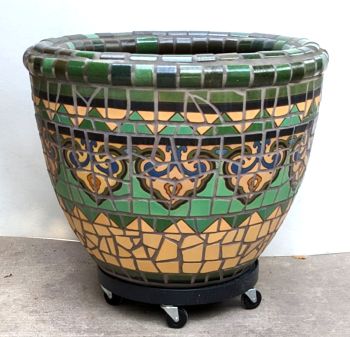 Classic Saracen Mosaic Planters