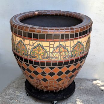 Checkered Saracen Planter
