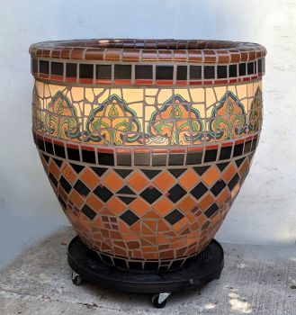 Checkered Saracen Planter